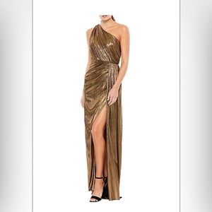Mac Duggal leena Metallic Asymmetric Wrap Gown